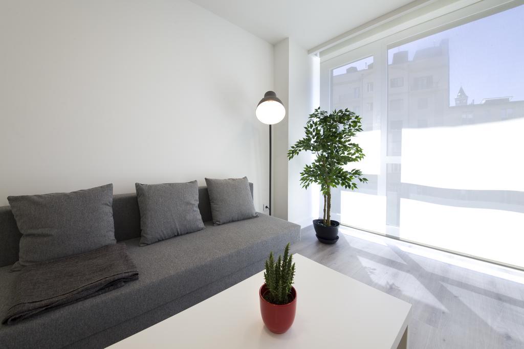 Pension T5 Donostia Suites San Sebastián Zimmer foto